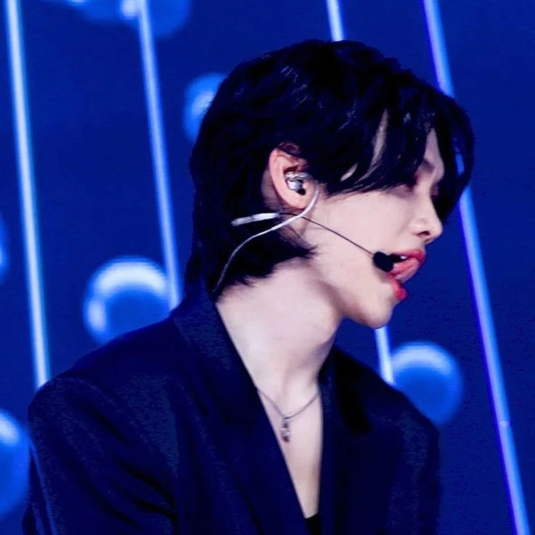 ೃ «`𝕶𝖚𝖒𝖎✿︎´𖦹✧∘*