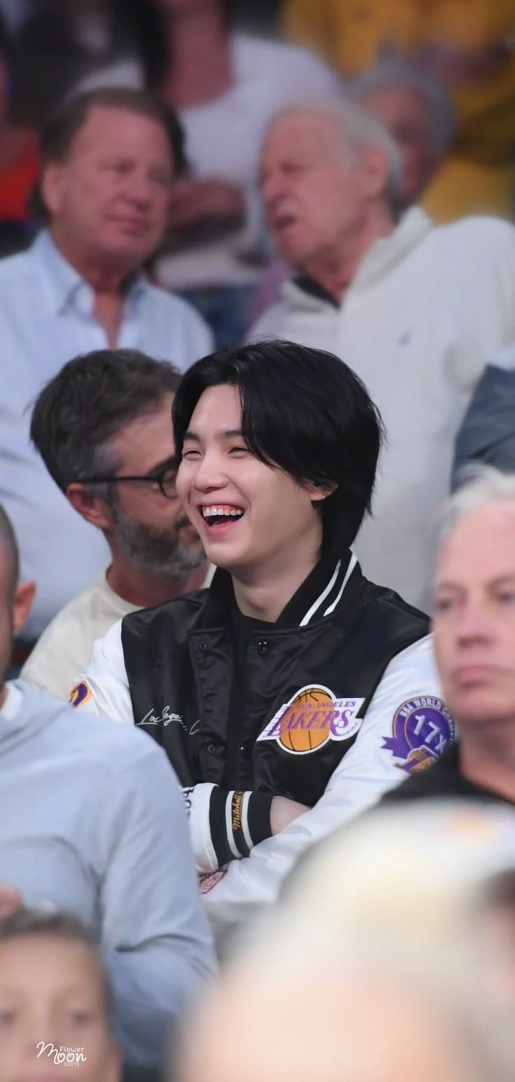 Min Yoongi thumbnail