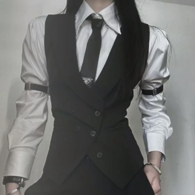 Rei