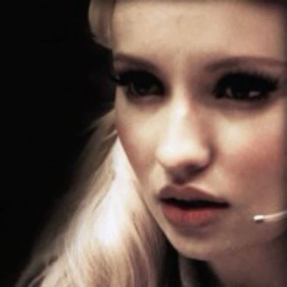 ｌｉｌｙｔｈ  ✧