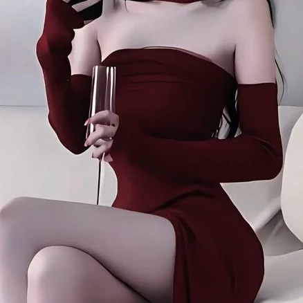 Violet Rose 