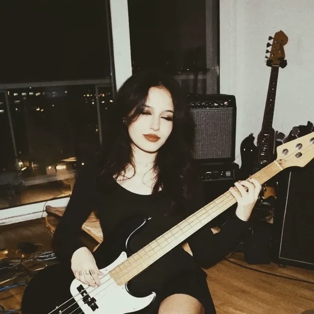 Svetlana🍷