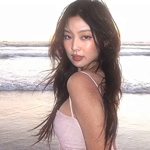 Sofeya Khan