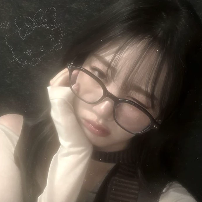 Nayeon 
