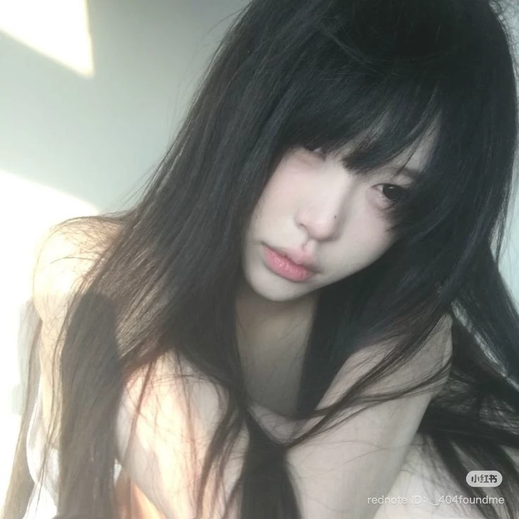 Đường Hà Thanh Ann