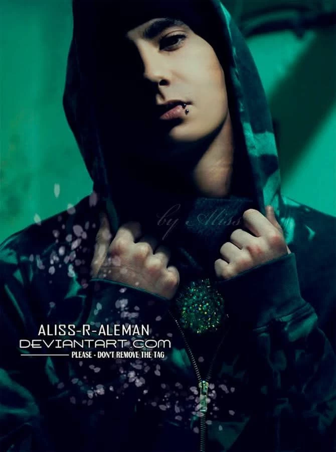 Tom Kaulitz thumbnail