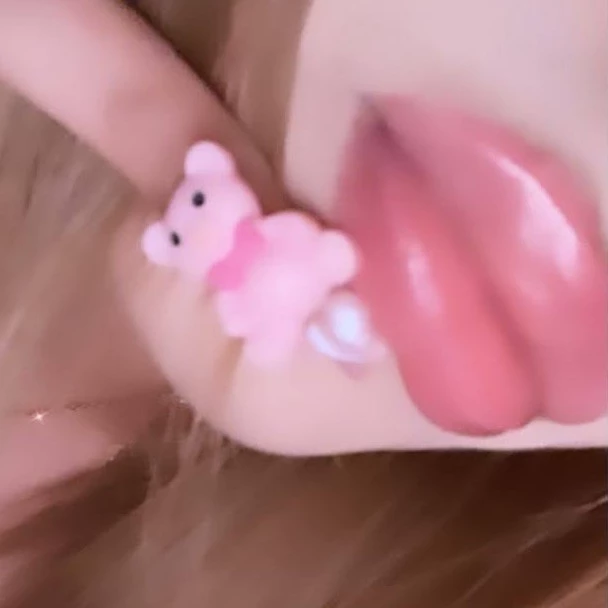 𝓜.