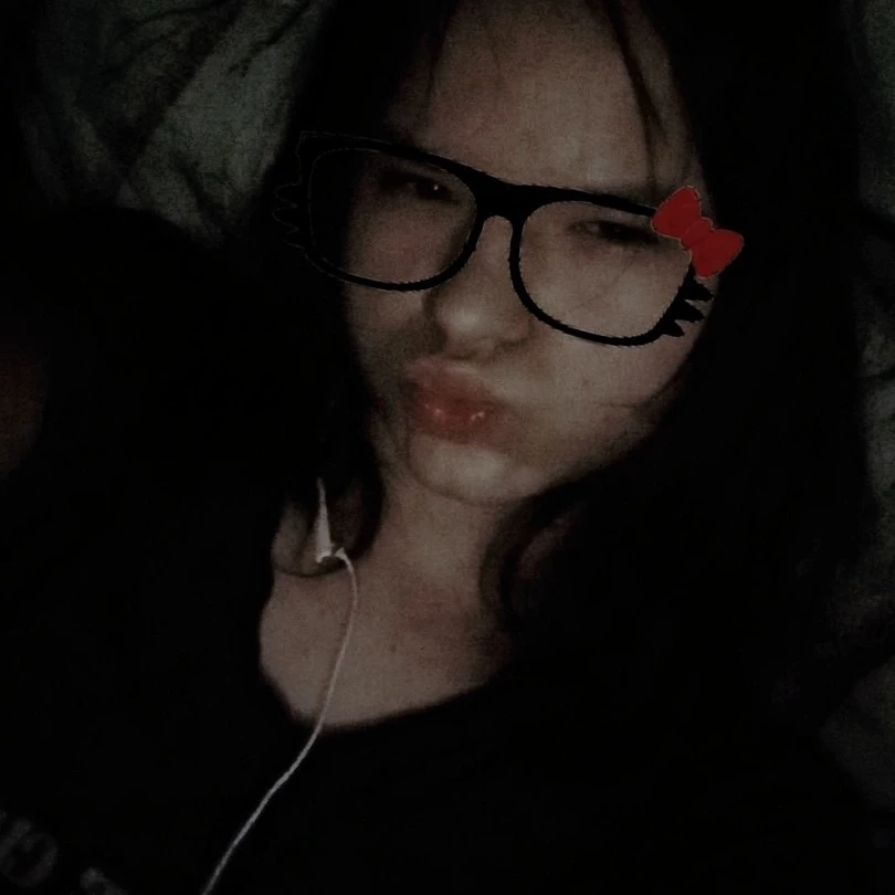 Yourhopefullyellowtomatothatlovefemboys