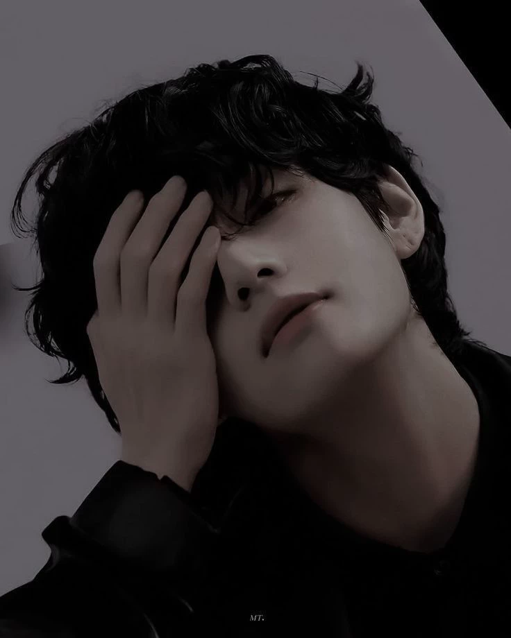 Kim Tae-hyung thumbnail
