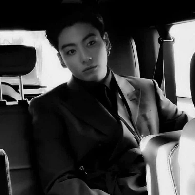 Jeon Jungkook thumbnail