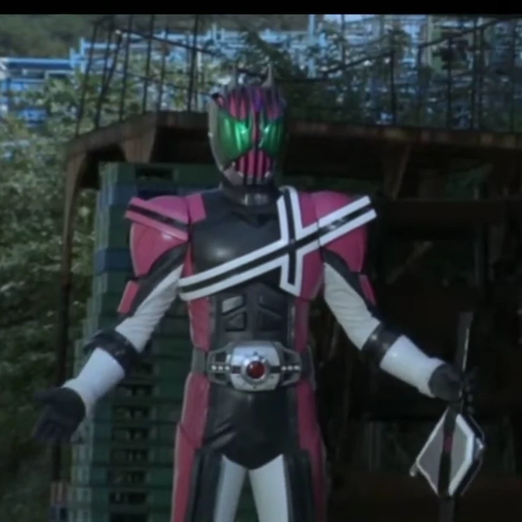 Kiva! 🌙 (DECADE) 