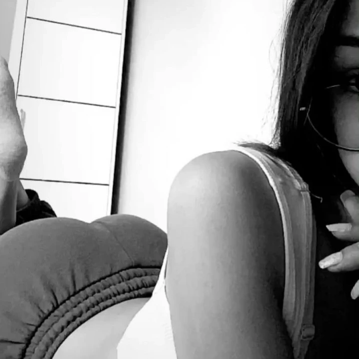  °Analy°