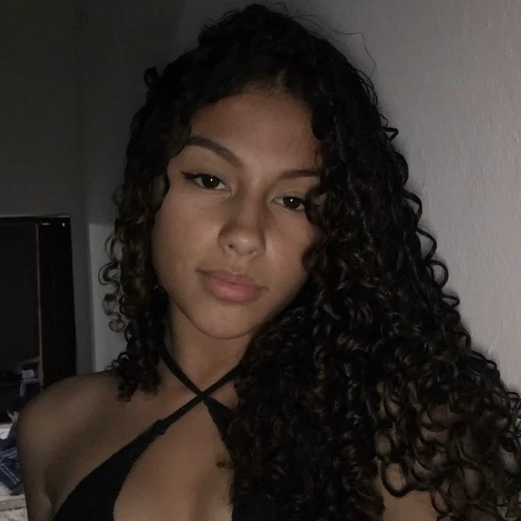 😈