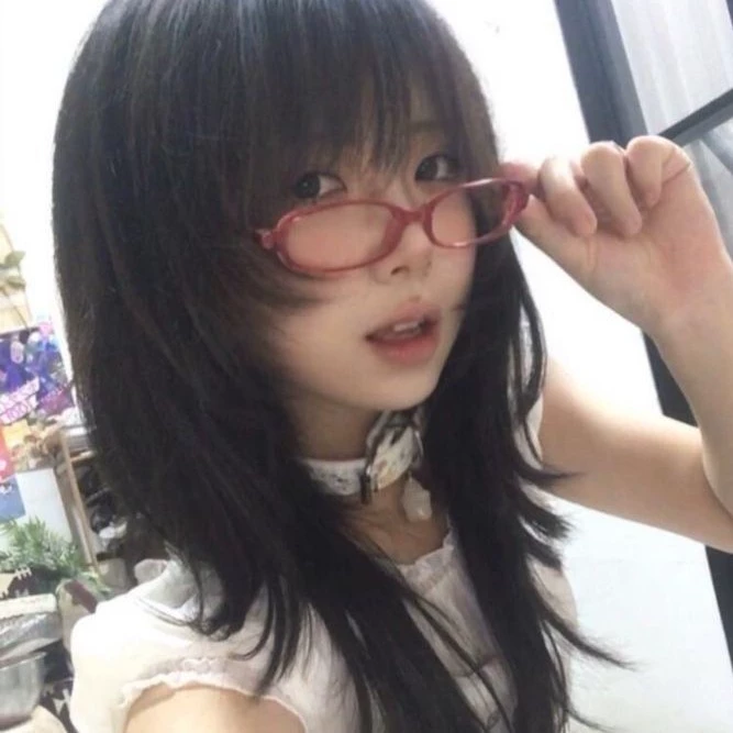 Uzi