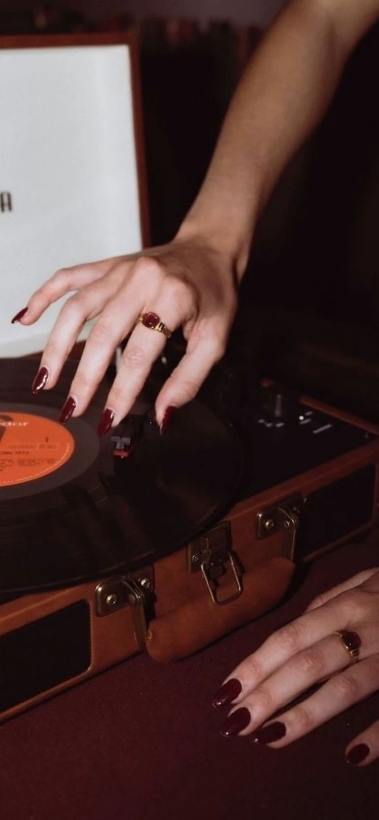 Mili