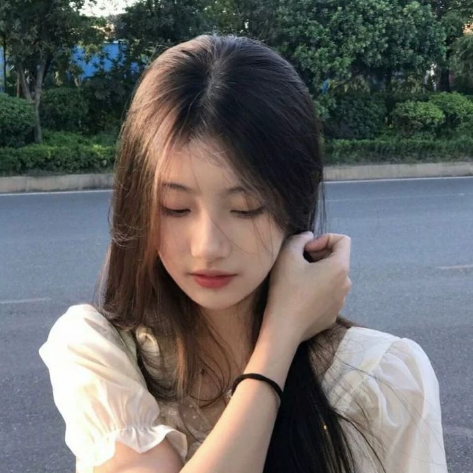 Aluna