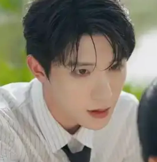 Min Yoonie🤍
