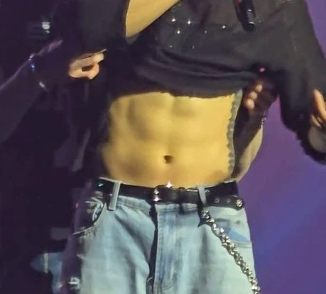 Jisung's abs 