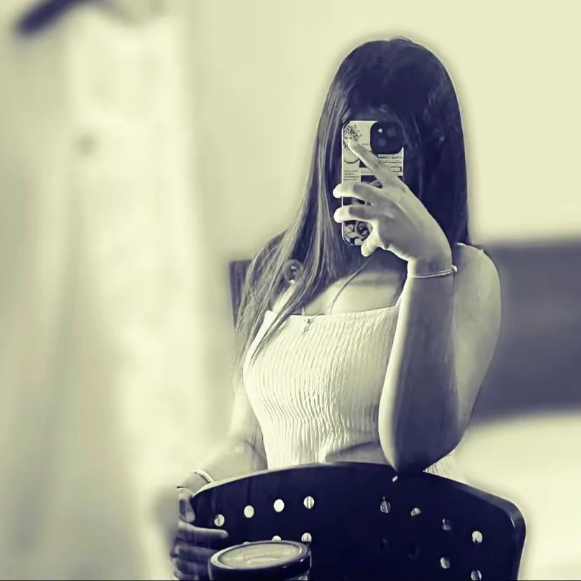 Nidhi 