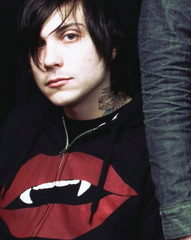 Frank Iero thumbnail