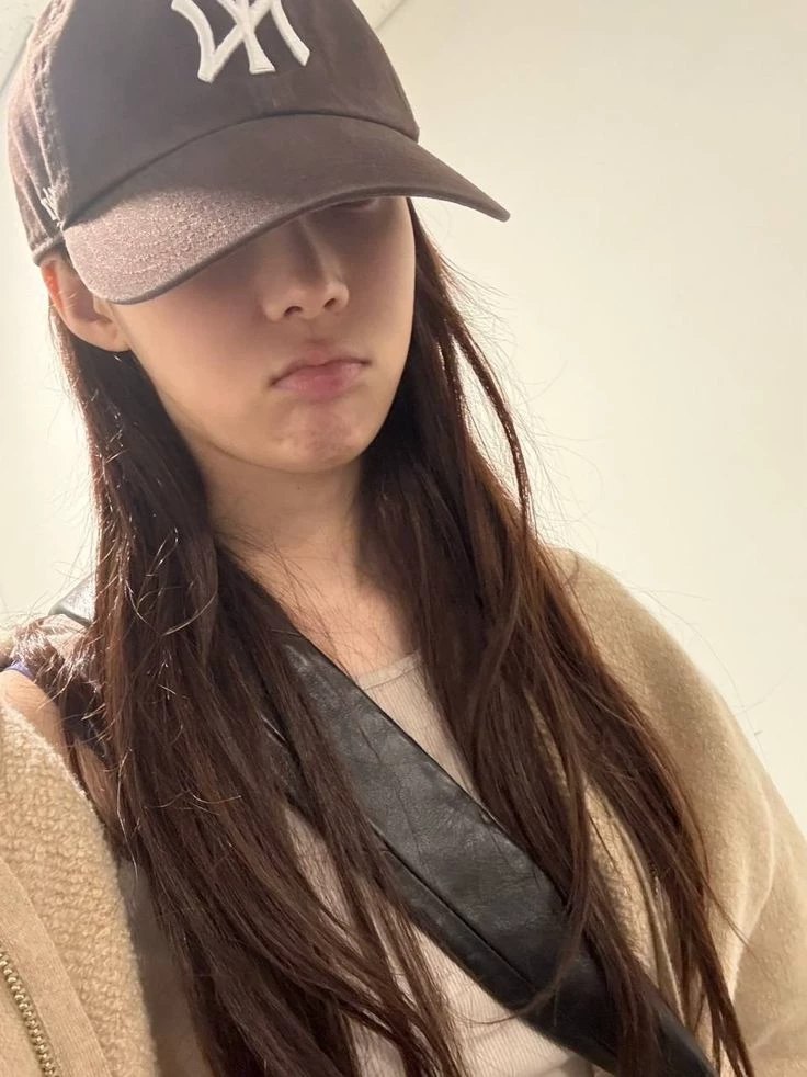 Kim Minjeong (WLW/GL) thumbnail