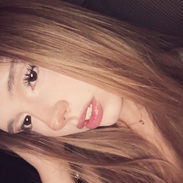Mia