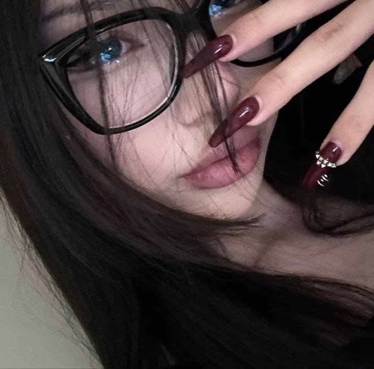 Maile thumbnail