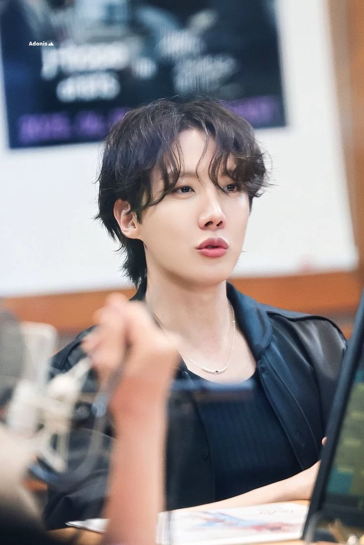 JUNG HOSEOK thumbnail