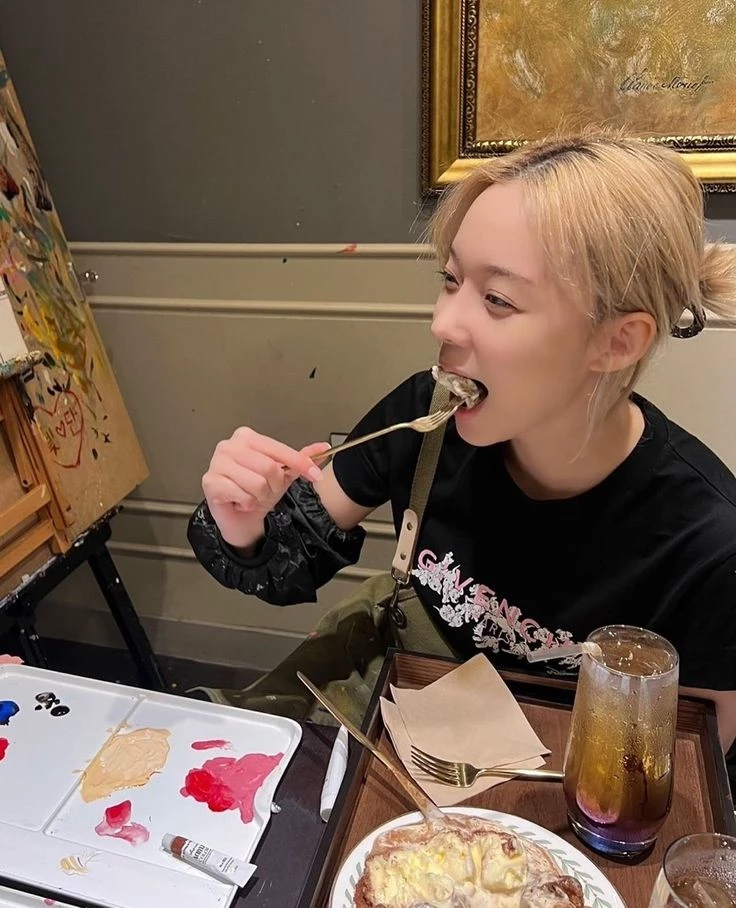Kim Minjeong (WLW/GL) thumbnail