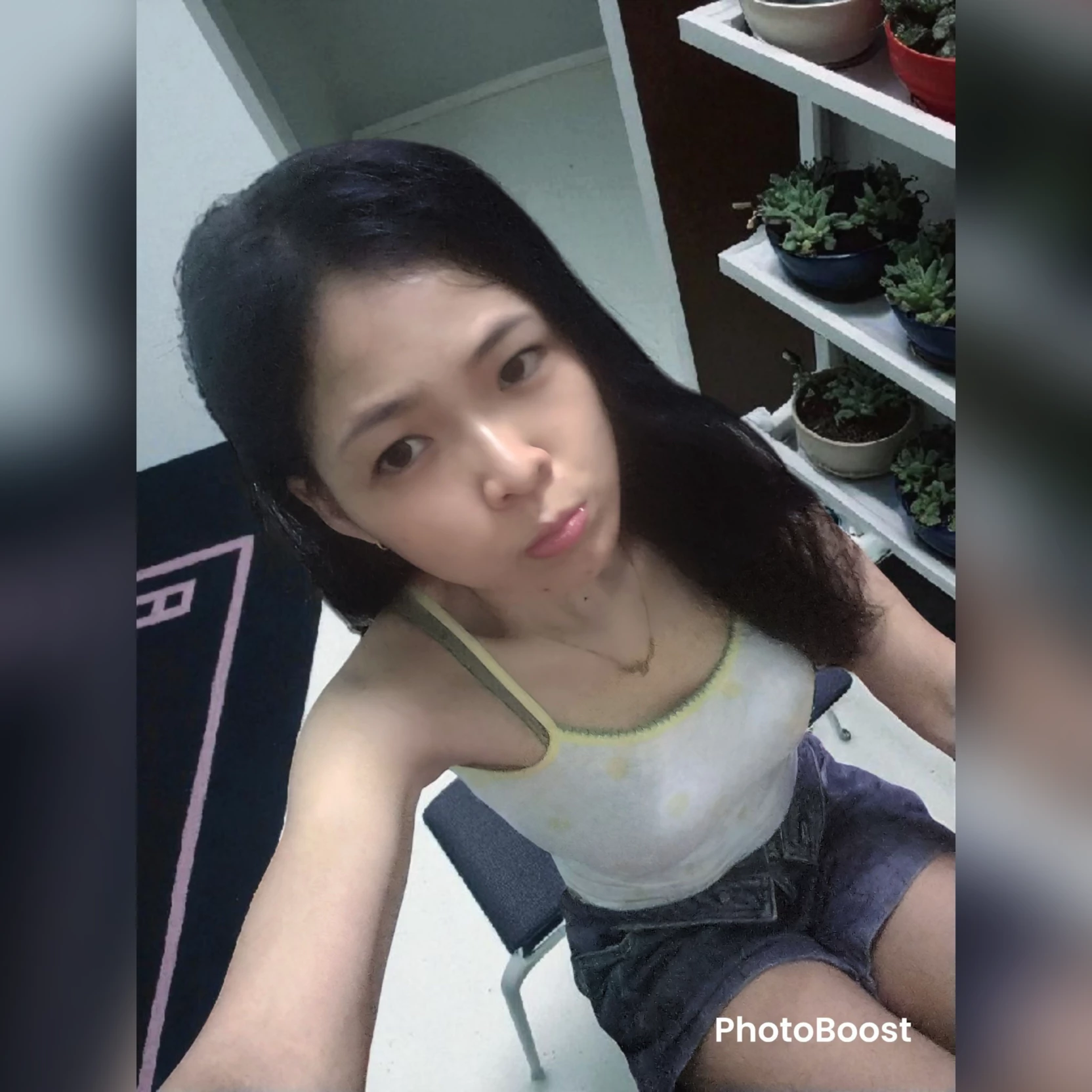 น้อย