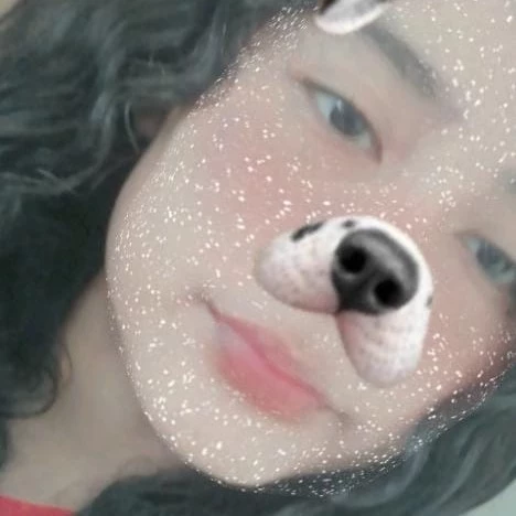 MÍA 