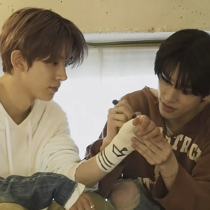 Jake y heesung ♡ thumbnail