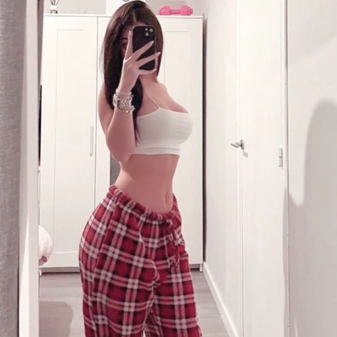  Alessandra