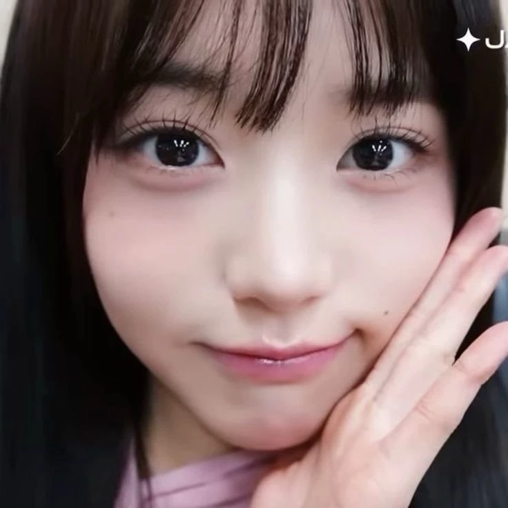 Lily 