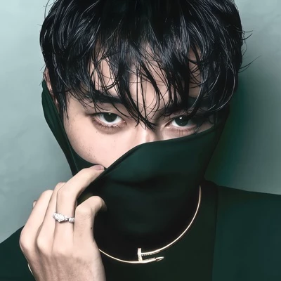 Taehung (V) thumbnail