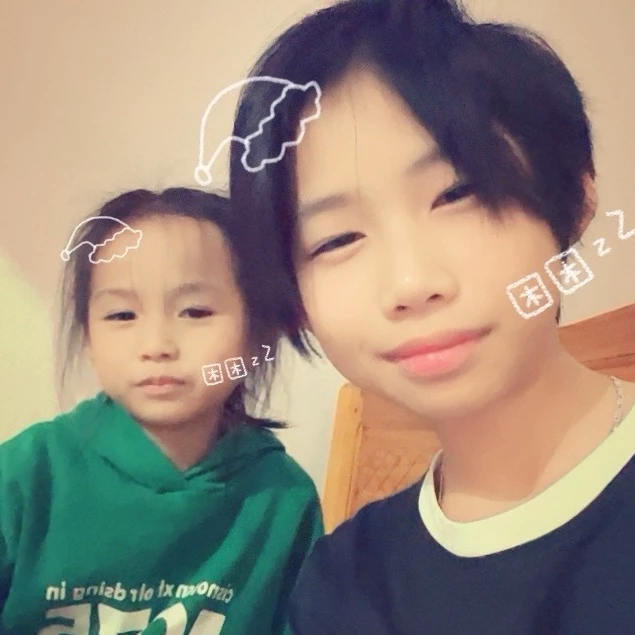 Con báo trong nhà