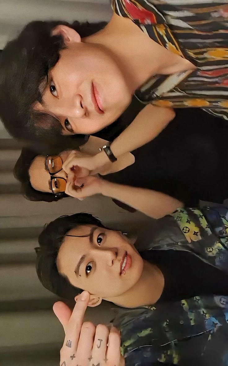 Tae, Jungkook y jimin thumbnail