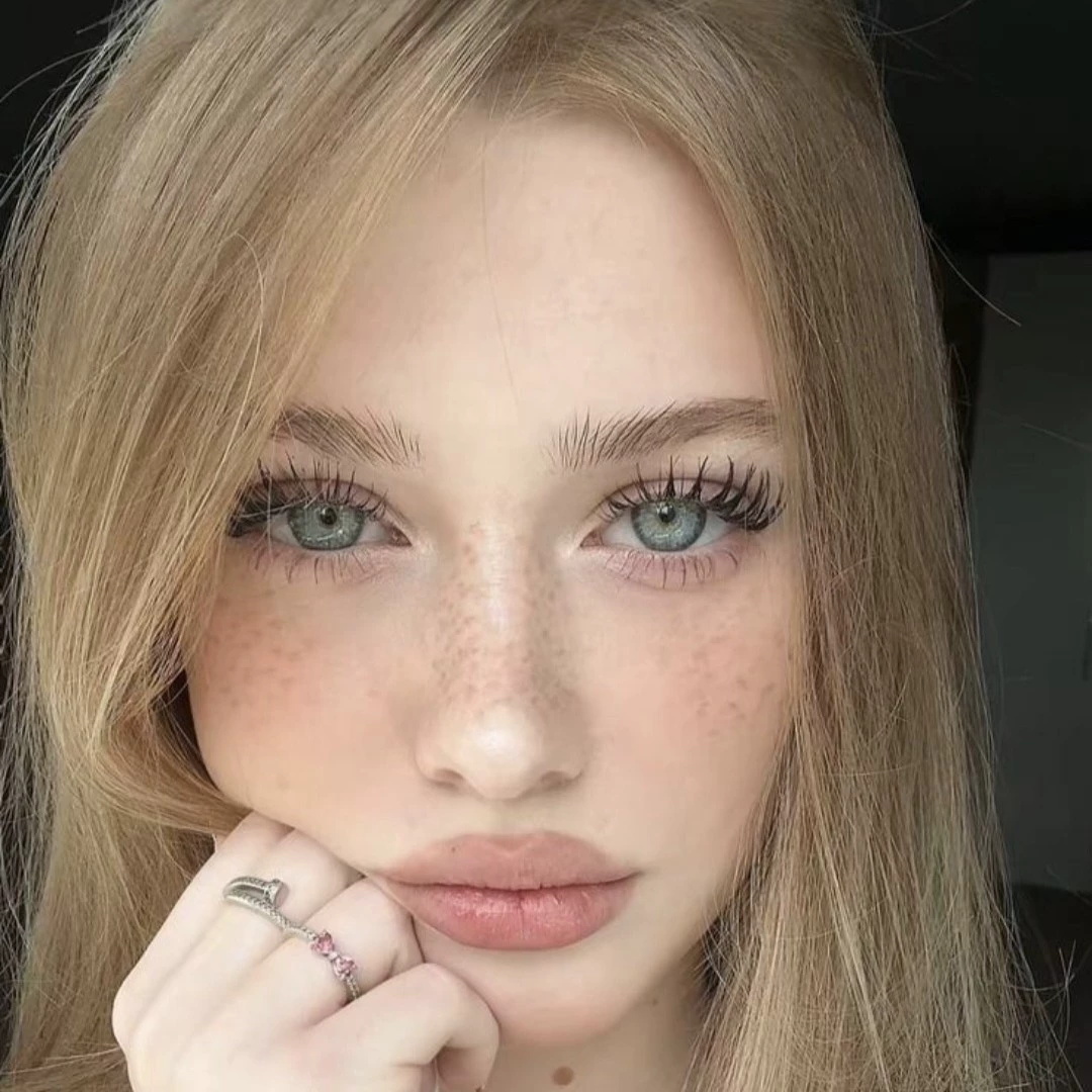 Lauren 