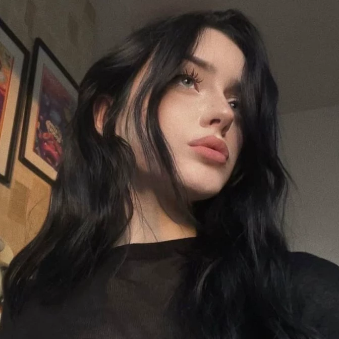 Лина Дэй