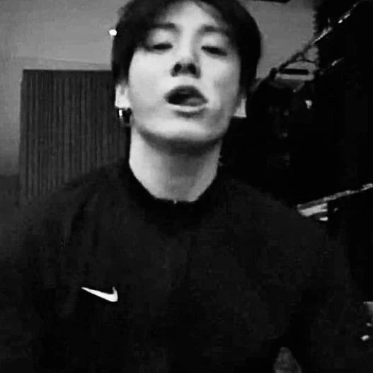 JUNGKOOK 