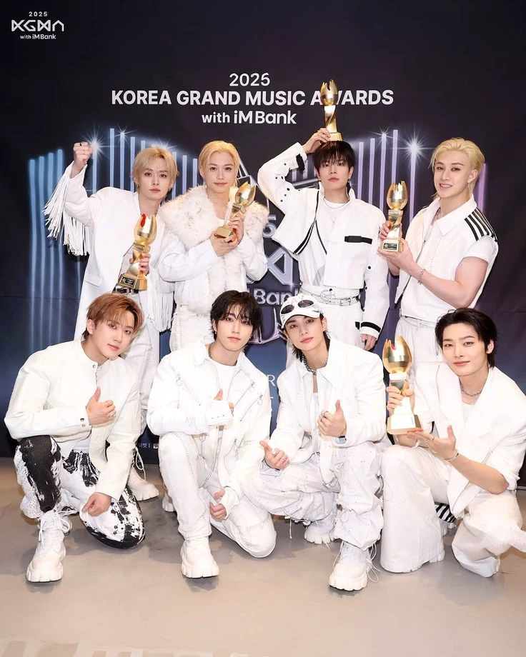 Skz thumbnail