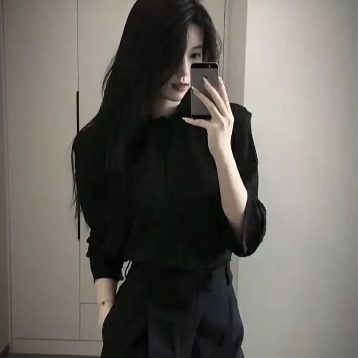 Mafia wife (gl/wlw) thumbnail