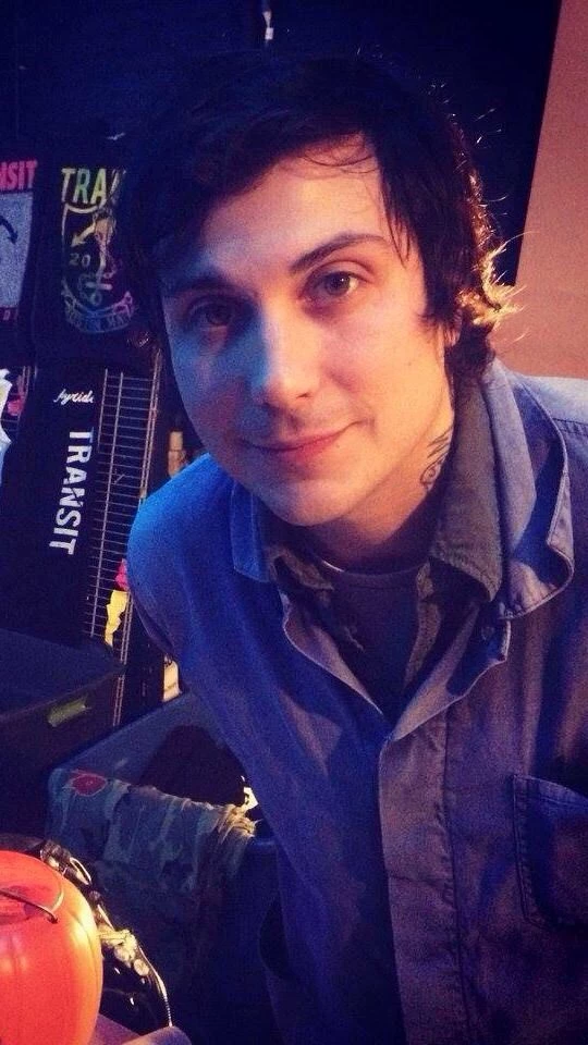 Frank Iero thumbnail