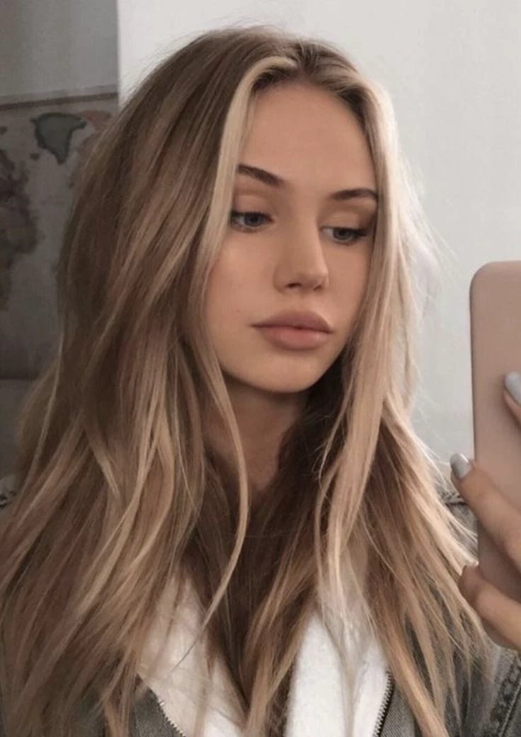 Larissa thumbnail