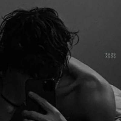 Alex thumbnail