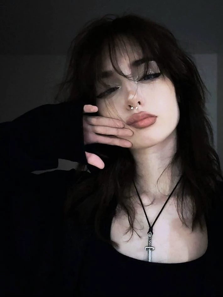 Ava~ (gl/wlw) thumbnail