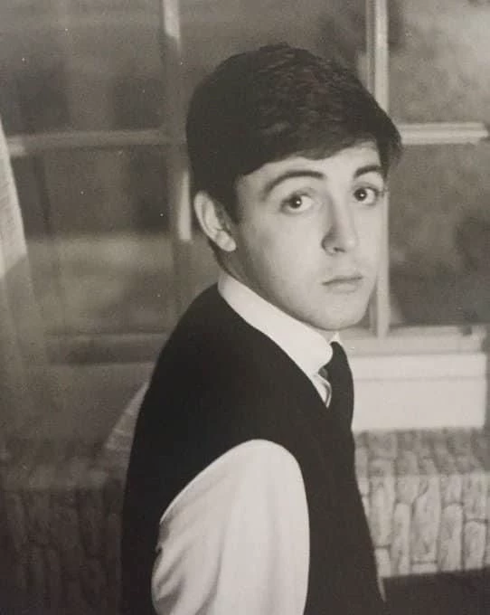 Paul McCartney  thumbnail