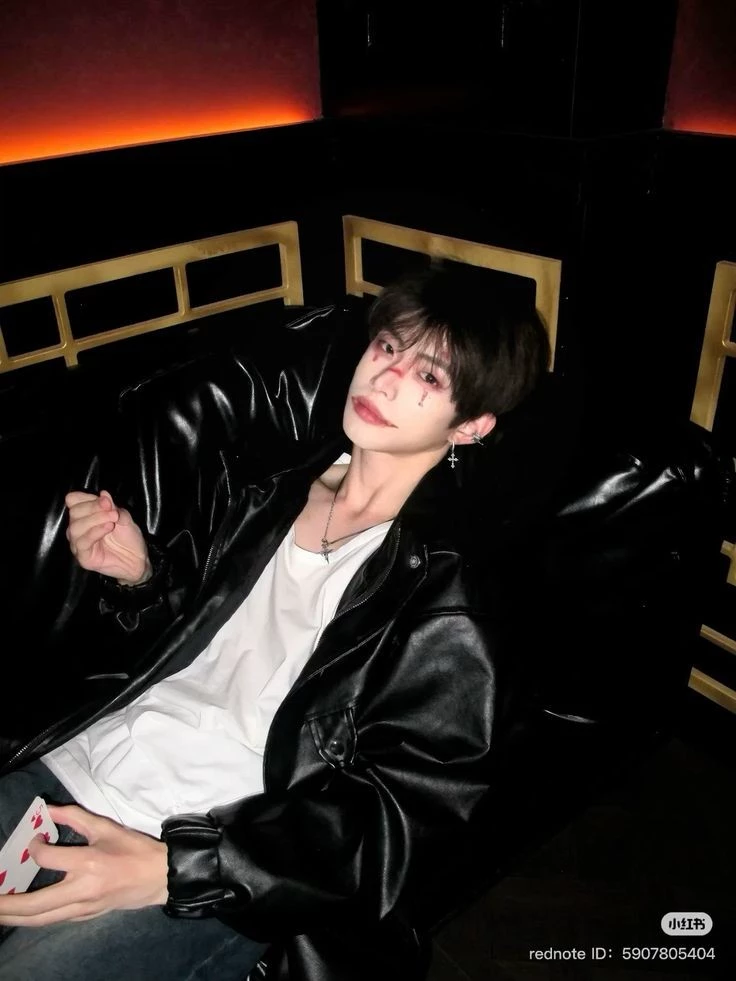 Asher (bodyguard) thumbnail