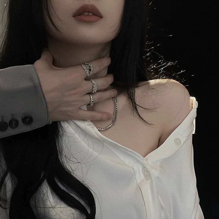 ⊂(^(工)^)⊃