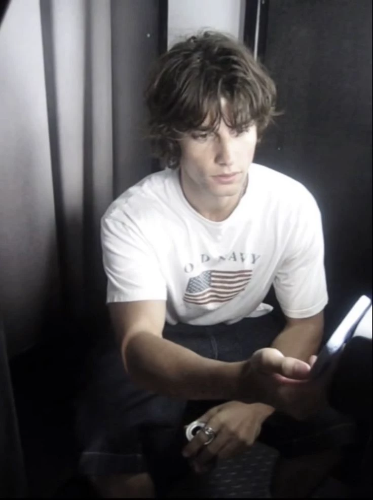 Ethan (star book) thumbnail